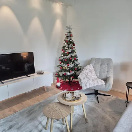 Arctic Circle Cozy Nest