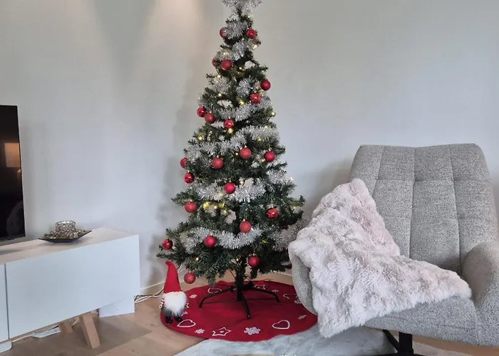 Arctic Circle Cozy Nest *